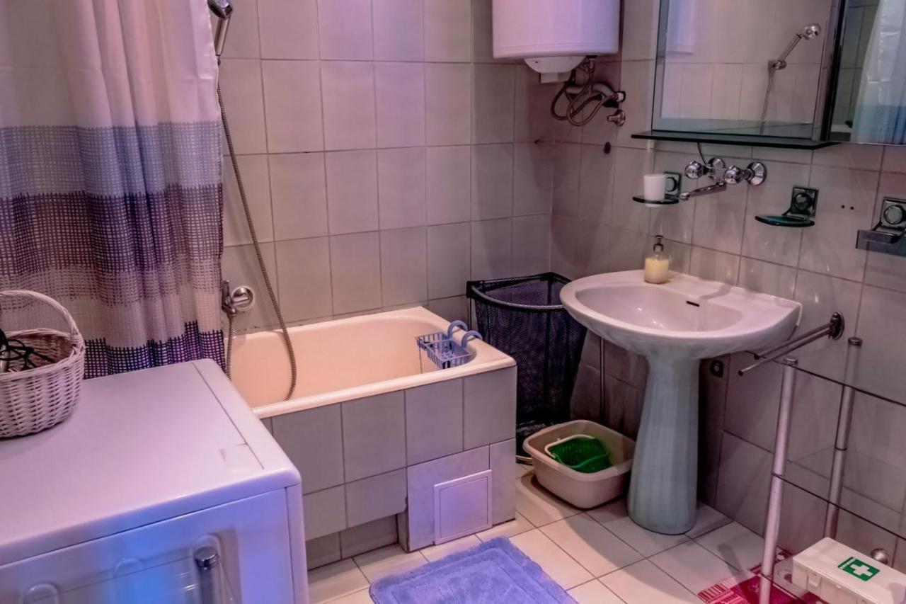 Apartment Gea Icici Bagian luar foto